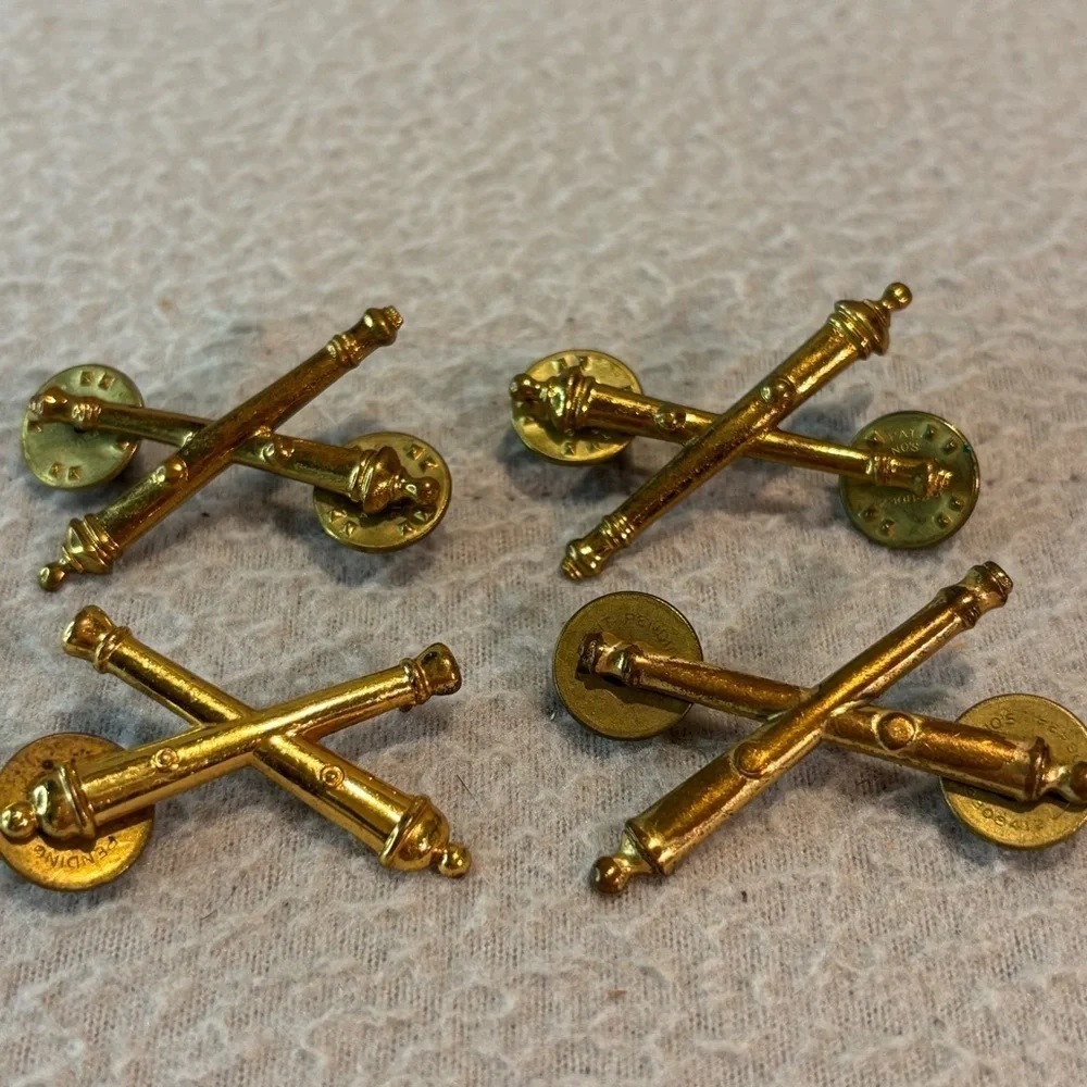 Vintage Lot of 21 World War II & U.S. Army Insignia Collectible Push Pins Badge